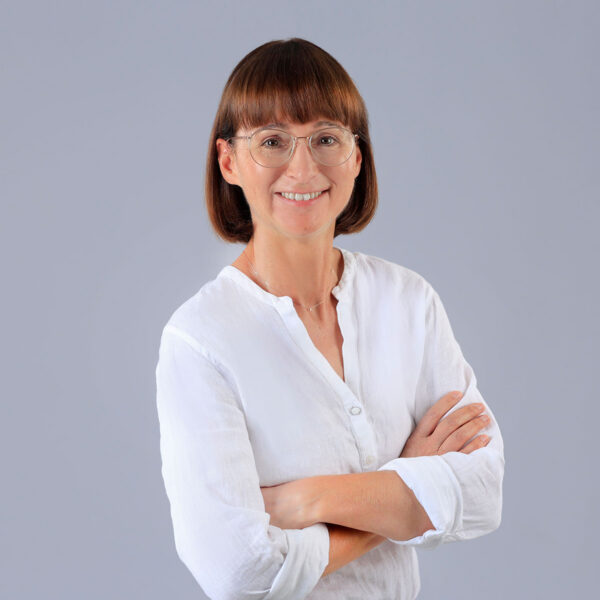 Portraitbild von Katrin Schweidler