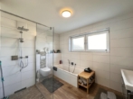 Tageslichtbad - Traum für Gartenliebhaber: Top moderne 3+2-Zimmer-Eigentumswohnung in herrlicher Lage von Hersbruck