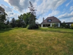 Außenansicht Bild 2 - Repräsentative Unternehmervilla mit großzügigem Garten und Doppelgarage in Neunkirchen – Speikern