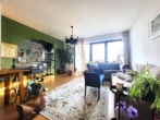 Wohnen Ansicht 2 - Die Erlanger City im Blick!!! Sonnige 3-Zimmer-DG-Wohnung mit Balkon & Einbauküche zur Miete