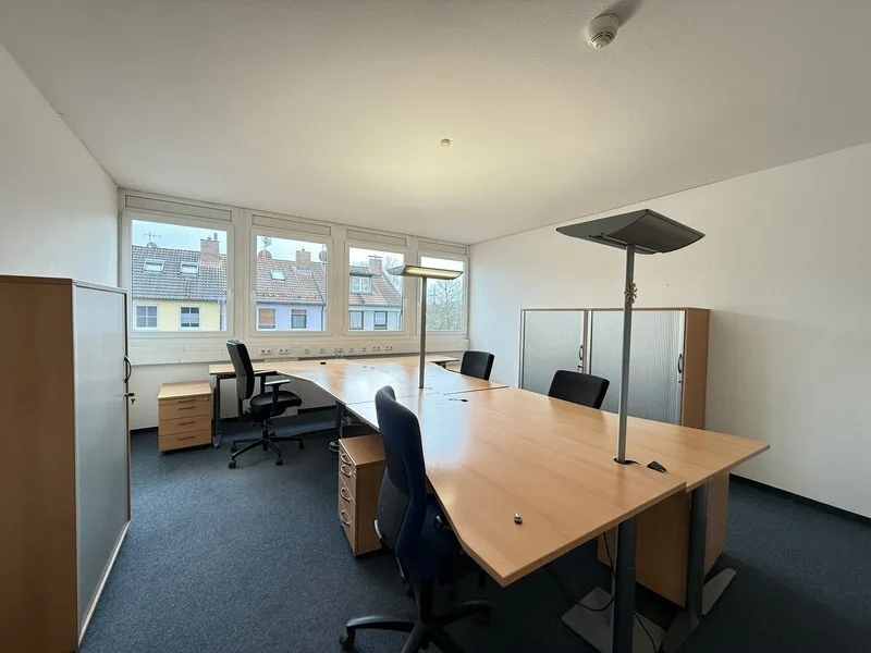 Büro 1