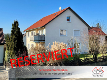 Eigenheim, Kapitalanlage oder beides? Gepflegtes Zweifamilienhaus mit Garage in Neunkirchen-Speikern, 91233 Neunkirchen, Haus