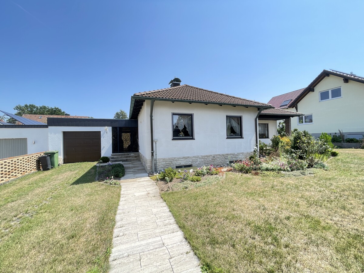 Hauszugang / Garage