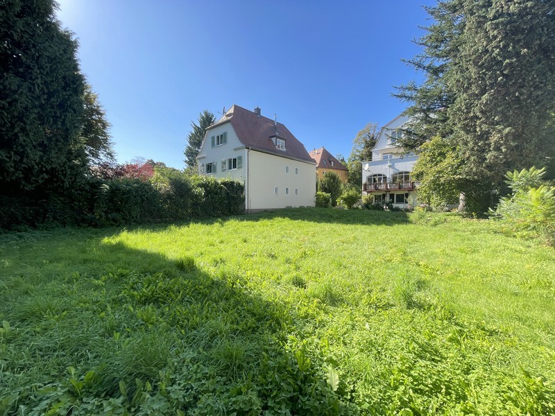 Grundstücksansicht 1