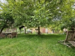 Garten - Rarität auf dem Land! Charmantes, saniertes Einfamilienhaus mit Scheune & schön angelegtem Garten bei Offenhausen