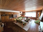 Wohnen - „Dornröschenschlaf“: Großer Bungalow mit Sanierungsbedarf in ruhiger Lage von Hiltpoltstein