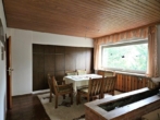 Esszimmer - „Dornröschenschlaf“: Großer Bungalow mit Sanierungsbedarf in ruhiger Lage von Hiltpoltstein
