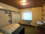 Kinderzimmer 1 - „Dornröschenschlaf“: Großer Bungalow mit Sanierungsbedarf in ruhiger Lage von Hiltpoltstein