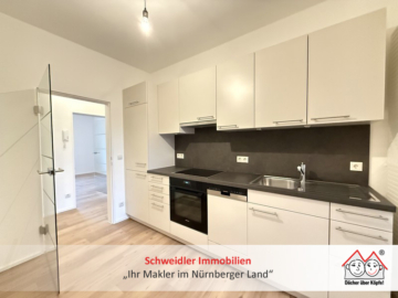 Top sanierte 2,5-Zimmer-Wohnung mit EBK und Balkon in zentraler Lage von Röthenbach, 90552 Röthenbach, Wohnung
