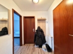 Diele - Tolle 2-PLUS-1-Raum-Wohnung mit Balkon und Garage in Schnaittach zur Miete