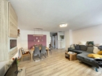 Wohn-/ Esszimmer Ansicht 2 - Schönes Anlageobjekt! Gepflegte 3-Zimmer-Eigentumswohnung mit Balkon & Kfz-Stellplatz in Cadolzburg