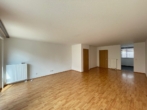 Wohnen / Kochen - TOP! Schönes Young-Family-Reihenhaus mit 5 Zimmern, Dachterrasse und zwei Einzelgaragen in Feucht