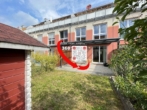 Hausansicht / 3D-Tour - Familienglück inklusive 2 Garagen!!! Sonniges Reihenhaus mit 5 Zimmern und Dachterrasse in Feucht