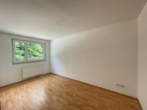 Kinderzimmer 1 - TOP! Schönes Young-Family-Reihenhaus mit 5 Zimmern, Dachterrasse und zwei Einzelgaragen in Feucht