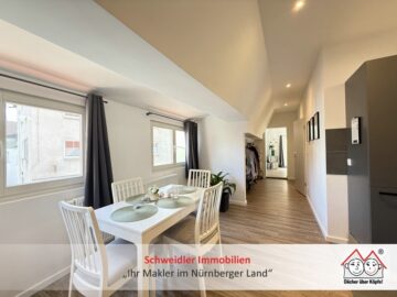 Loftartige Dachgeschosswohnung mit Terrassenbalkon in Schnaittach, 91220 Schnaittach, Dachgeschosswohnung