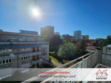 Zentral, aber ruhig! Traumhaft sonnige Top 2-Zimmer-Wohnung mit Balkon in Erlangen, 91052 Erlangen, Etagenwohnung