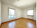 Schlafen - Ein Balkon wäre schon schön… Hier gibt’s gleich 2! Großzügige 3-Zimmer-Wohnung mit STP in Heuchling