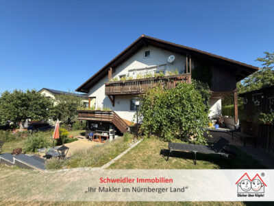 Ein Haus, drei Möglichkeiten – großzügiges Dreifamilienhaus mit Garage u.v.m. in Reichenschwand, 91244 Reichenschwand, Mehrfamilienhaus