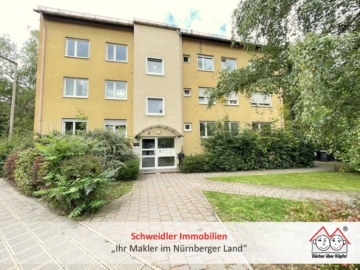 In wenigen Schritten zur Burg & in die Altstadt – 3-Zi.-Eigentumswhg. mit Balkon am Nbg-Maxtorgraben, 90409 Nürnberg, Wohnung