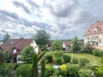 Ausblick - Helle 2,5-Zimmer-Galerie-Wohnung mit Tiefgarage, Stellplatz & EBK in Rückersdorf zur Miete