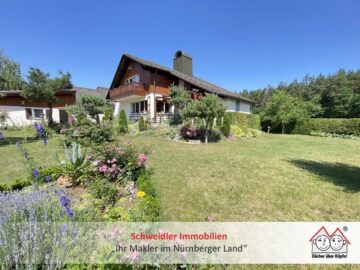XXL-Traumgarten in Lauf-Rudolfshof! Einfamilienhaus mit Garage und energetischen Modernisierungen, 91207 Lauf, Einfamilienhaus