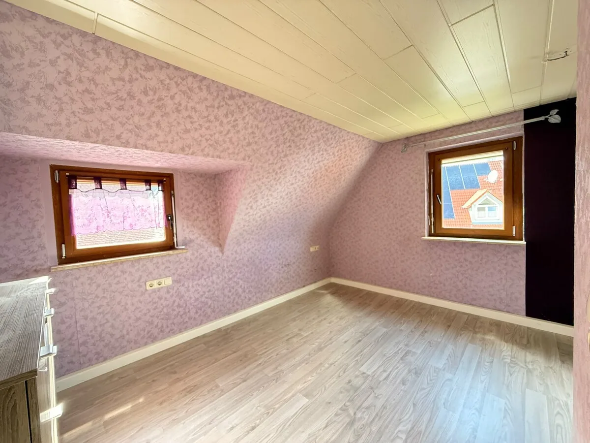 1.OG Schlafzimmer