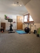 Kinder-/Arbeitszimmer - Anders als andere! Tolle 3-Zimmer-DG-Wohnung mit Wintergarten & Balkon in Neunkirchen-OT