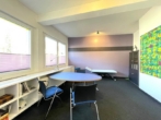 OG Büro - Platz für Visionen: Modernes Bürogebäude mit Werkstatt & Garagen in Mögeldorf