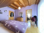 OG Schlafzimmer mit Ankleide - Atemberaubender Fernblick – Modernes Einfamilienhaus mit Garage in Toplage von Schnaittach