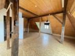 Dachgeschoss - Preis-Highlight in Behringersdorf: Stilvolles Einfamilienhaus mit Altbaucharme, gr. Grund und Garage
