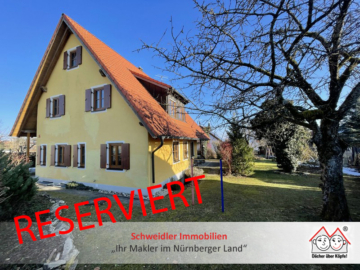 Ankommen & Wohlfühlen: TOP gepflegtes Einfamilienhaus mit herrlichem Garten & Garage in Gräfenberg, 91322 Gräfenberg, Einfamilienhaus