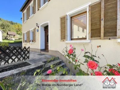 Selbstversorger-Traum!! Familienanwesen mit über 280 m² Wohnfläche auf über 1.100 m² Grundstück, 91245 Simmelsdorf, Einfamilienhaus