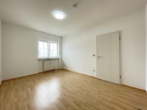 Schlafzimmer - Penthouse-Feeling: Top 2-Zimmer-Wohnung mit großer Dachterrasse und Fernblick zum Moritzberg in Lauf