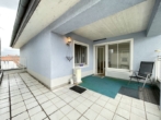 Dachterrasse - Penthouse-Feeling: Top 2-Zimmer-Wohnung mit großer Dachterrasse und Fernblick zum Moritzberg in Lauf