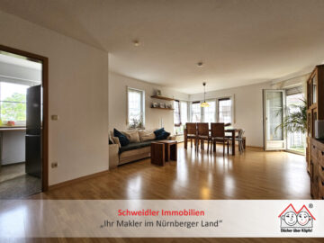 Einziehen und wohlfühlen! Top gepflegte 3-Zi.-Whg. mit Balkon & Carportstellplatz in Lauf-Heuchling, 91207 Lauf, Wohnung