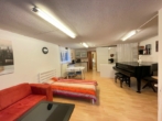Wohnenbereich - All inclusive Wohnen! TOP möbliertes Apartment mit Terrasse in schöner Lage von Röttenbach/Erlangen