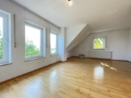 OG Schlafen - Immer ein Blick ins Grüne: Modernes Einfamilienhaus (Bj. 2005) mit herrlichem Garten in ruhiger Lage von Ottensoos