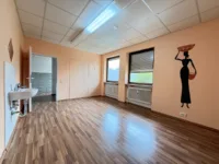 1.OG - Behandlungsraum/Büro