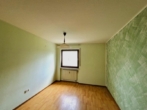 Schlafen - Ruhig, zentral, fairer Preis! 2-Zimmer-Wohnung mit großer Loggia und TG-Stellplatz in Lauf