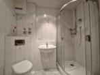 Bad - Ruhig, zentral, fairer Preis! 2-Zimmer-Wohnung mit großer Loggia und TG-Stellplatz in Lauf