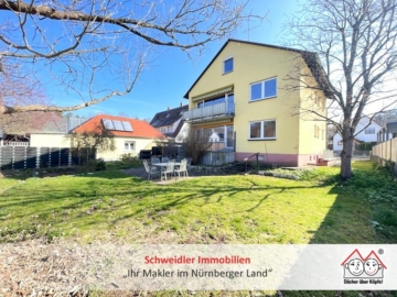 Geräumiges Zweifamilienhaus mit über 200 m² Wohnfläche in ruhiger Lage von Rückersdorf, 90607 Rückersdorf, Haus