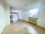 Essplatz - Familientraum am Wiesengrund! Doppelhaushälfte mit schönem Garten und Garage in Behringersdorf