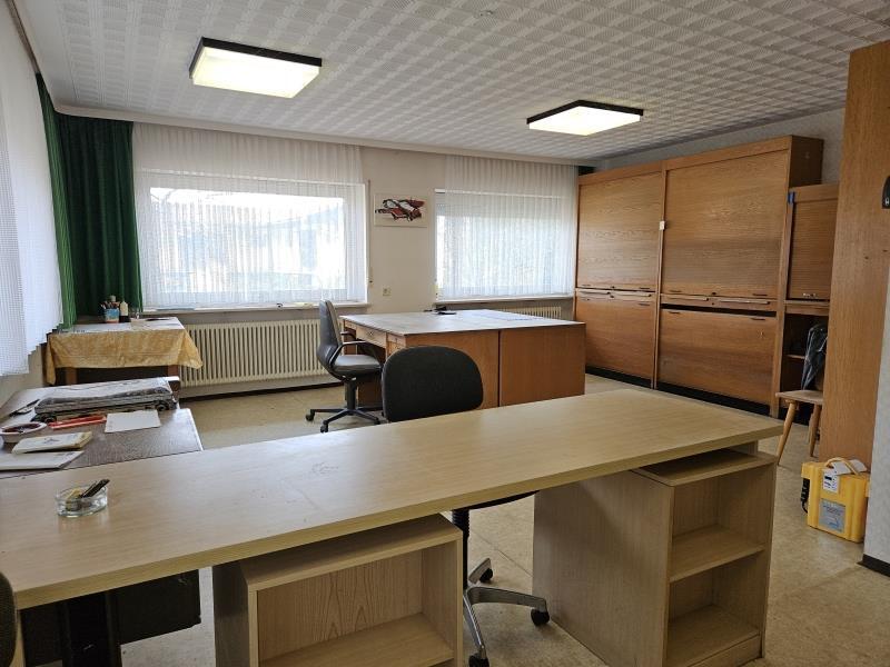 Büro Bild 1