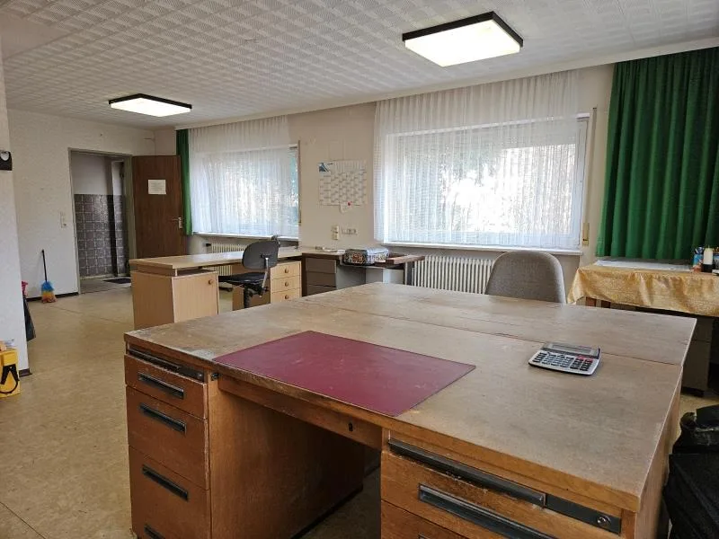 Büro Bild 2