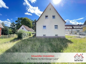 Großes Grundstück – kleines Haus: Sanierungsbedürftiges Einfamilienhaus zum Top-Preis in Hersbruck, 91217 Hersbruck, Einfamilienhaus