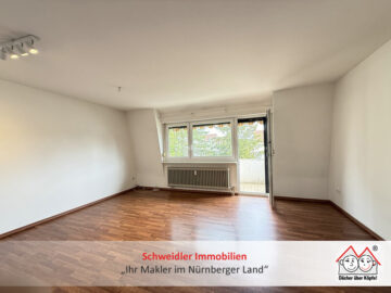 Charmante 2-Zimmer-Balkonwohnung mit Einbauküche und Garage in Lauf a. d. Pegnitz, 91207 Lauf, Dachgeschosswohnung