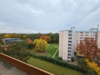 Ausblick Loggia - WOW! Top gepflegte 3-Zimmer-Eigentumswohnung mit Loggia, Einbauküche & Lift im Südosten von Nürnberg
