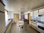 "Klein, aber fein": Einfamilienhaus für 2-3 Personen in der Laufer Altstadt (Modernisierungsbedarf) - Küchenansicht 2