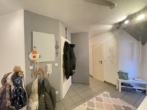 Eingangsbereich / DG - Solide und gepflegte Kapitalanlage: Schönes Mehrfamilienhaus mitten in der Altstadt von Gräfenberg