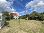 Gartenbereich - Charme auf ganzer Linie! Tolle 2-Zimmer-Wohnung mit Gartennutzung in Simmelsdorf